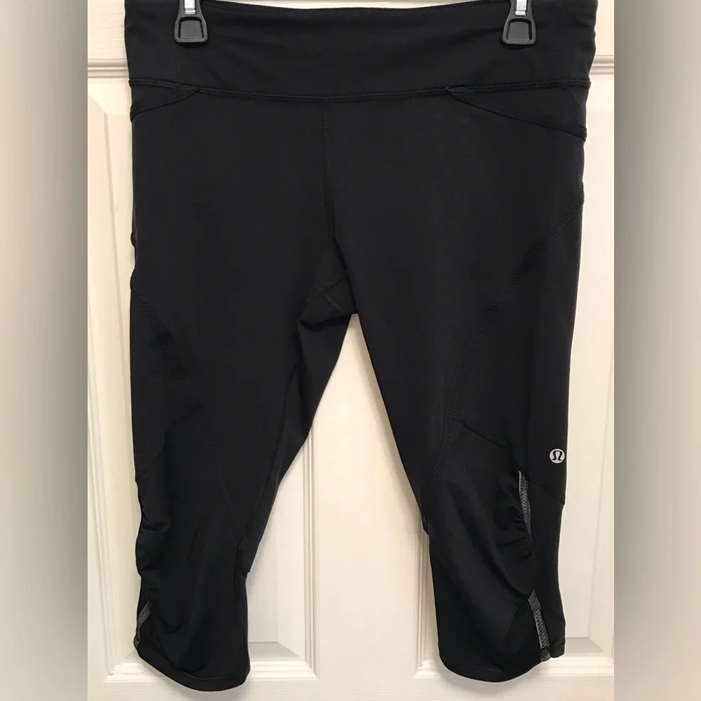 Lululemon Run For Your Life Crop Ruched Knee Leggings Black